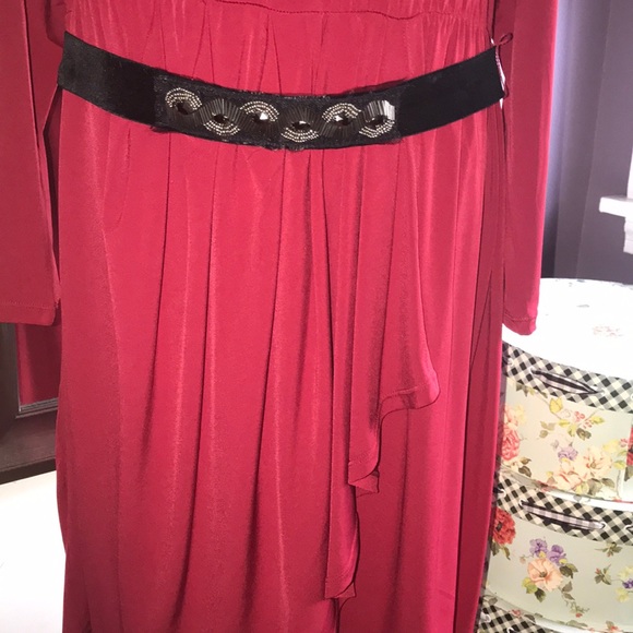 ❤️ Little Red Dress❤️ - Picture 2 of 7